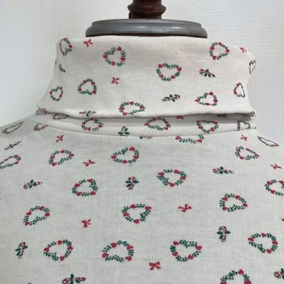 Vintage Christmas white turtleneck candy canes Hearts bows garland womens size S - Picture 2 of 9